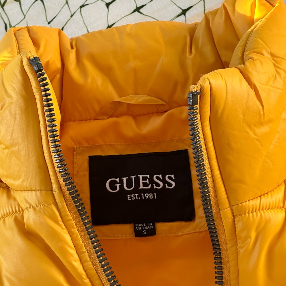 Guess Yellow Puffer Jacket - Picture 4 of 5